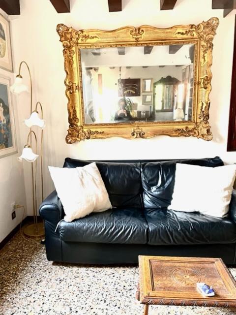 Ca' Della Carita' Apartment Венеция Екстериор снимка